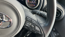 Toyota Yaris 1.5 Hybrid Design 5dr CVT Hybrid Hatchback